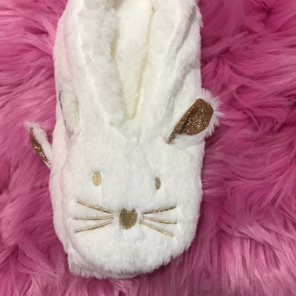 Super cute bunny slippers